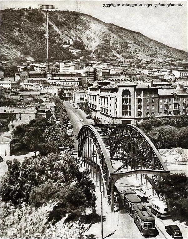 Apartment At 12 Baratashvili Street Τυφλίδα Εξωτερικό φωτογραφία