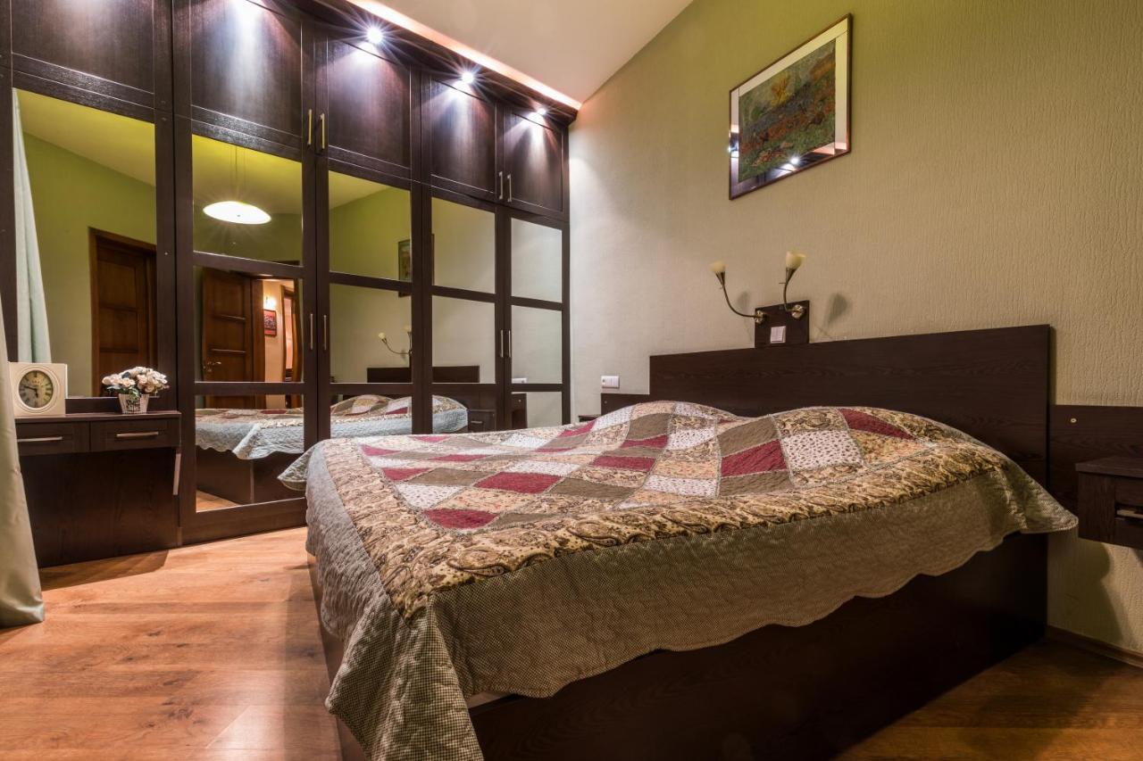 Apartment At 12 Baratashvili Street Τυφλίδα Εξωτερικό φωτογραφία