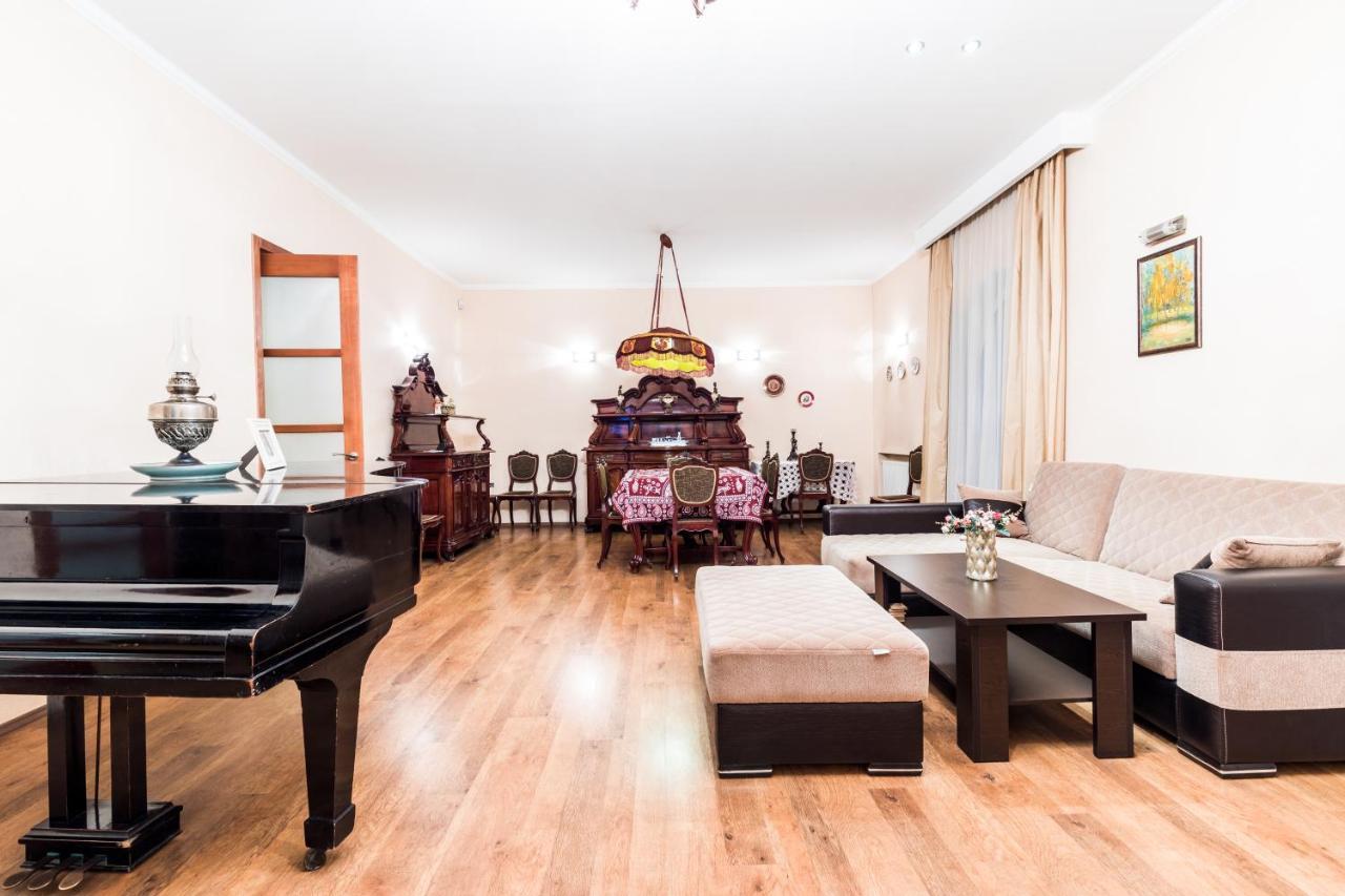 Apartment At 12 Baratashvili Street Τυφλίδα Εξωτερικό φωτογραφία
