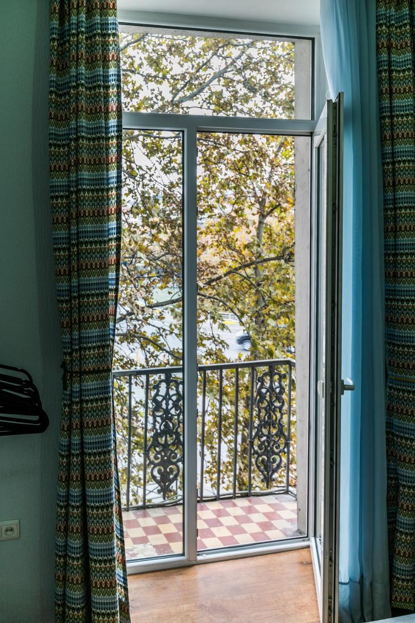 Apartment At 12 Baratashvili Street Τυφλίδα Εξωτερικό φωτογραφία