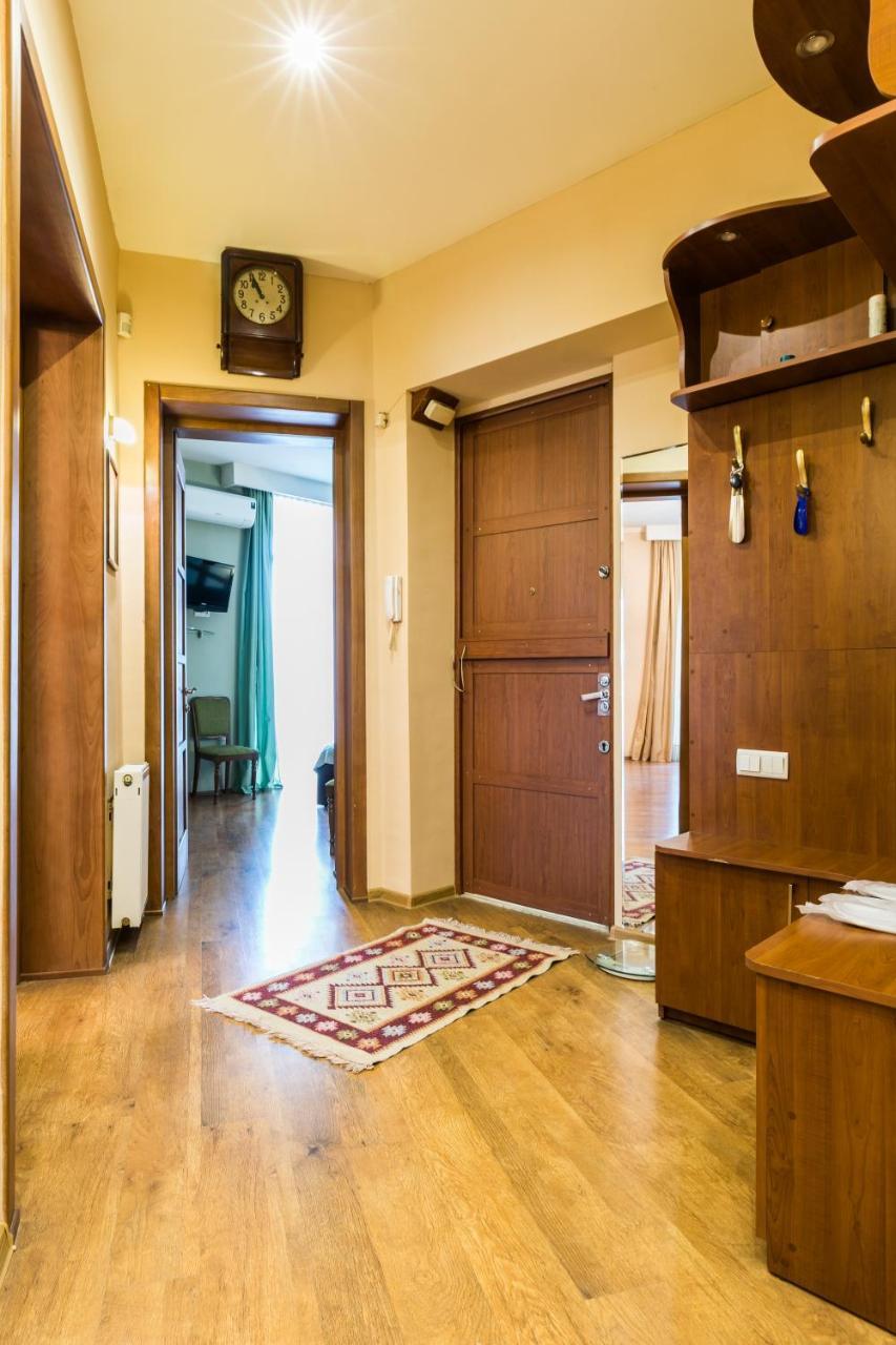 Apartment At 12 Baratashvili Street Τυφλίδα Εξωτερικό φωτογραφία